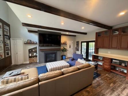 520 Cedarbrook Lane