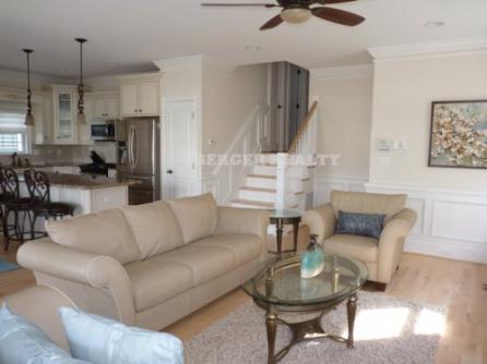 1307 Central Avenue