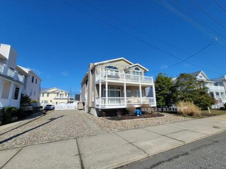 2842 Asbury Ave