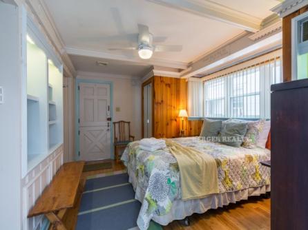 829 St. James