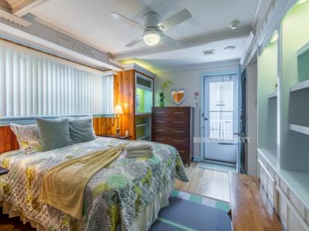829 St. James