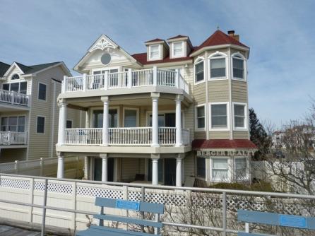 1706 Boardwalk