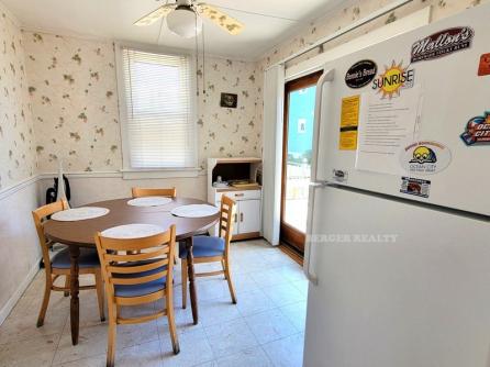 15 Sunset Place