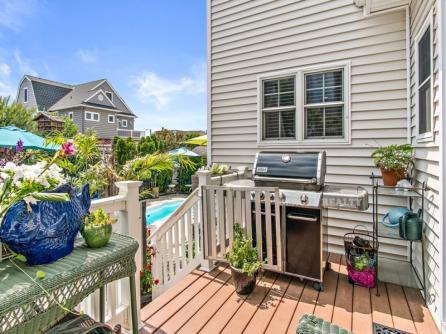 22 Spruce Road