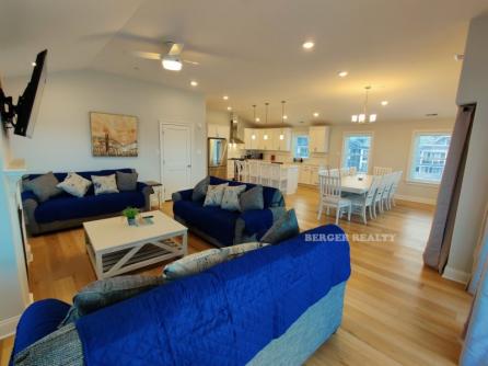 824 Atlantic Ave