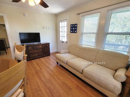 816 Wesley Ave.