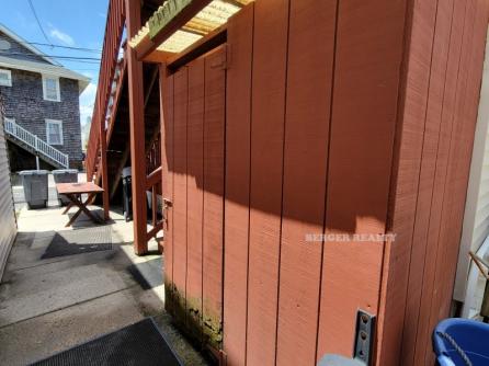 403 Corinthian Ave