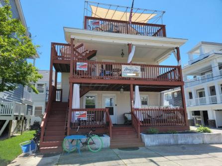 403 Corinthian Ave