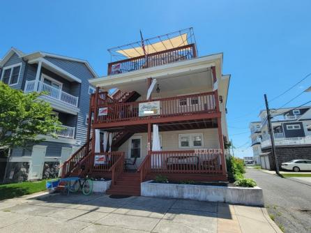 403 Corinthian Ave