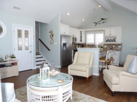 2703 West Ave.