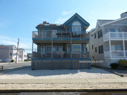 2703 West Ave.