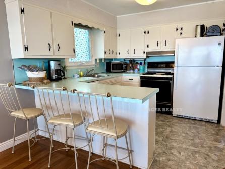 148 Bay Road