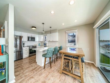 2020 Glenwood Drive