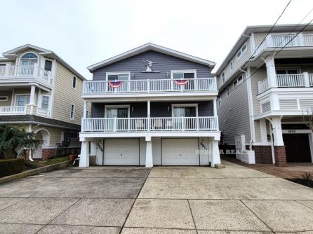 3911 Central Ave