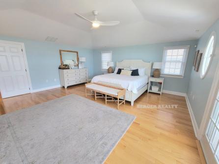 830 St Charles Place