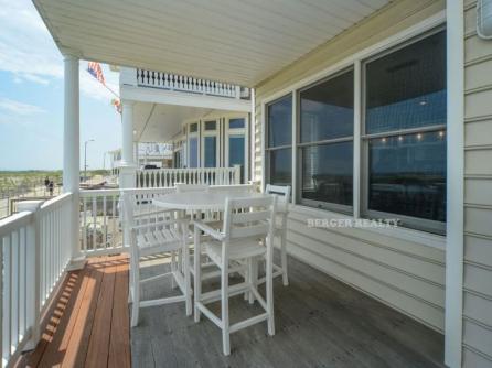 1704 Boardwalk