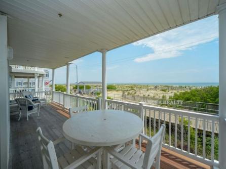 1704 Boardwalk