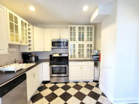 340 Central Ave