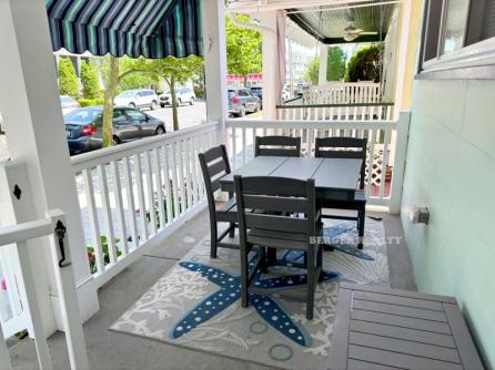 708 3rd St.
