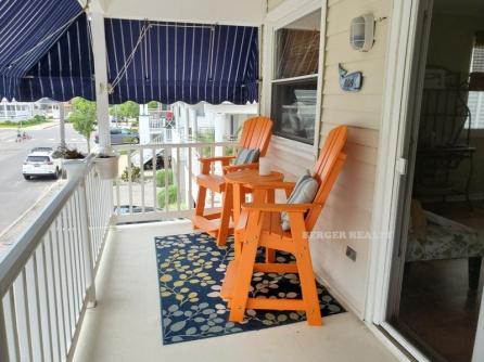 609 E 16th Street