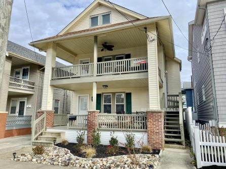 711 2nd Street
