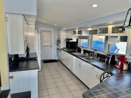 16 Obyrne Drive