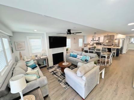 1116 Ocean Ave