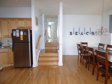 307 Bay Avenue