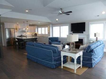 903 Brighton Place