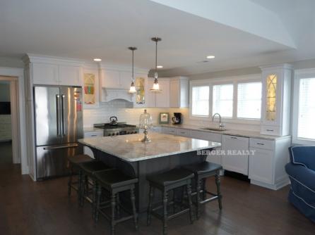 903 Brighton Place