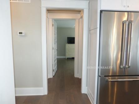 903 Brighton Place