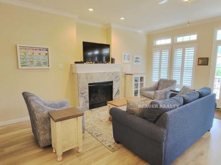 3008 Asbury Ave.