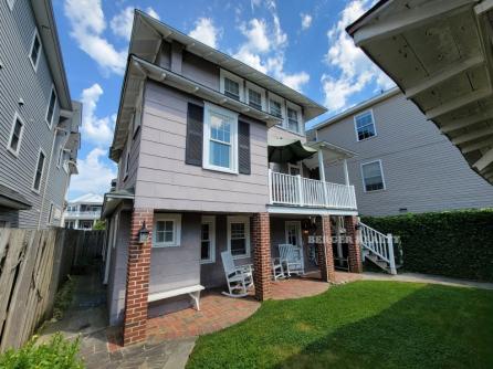 1235 Wesley Ave.