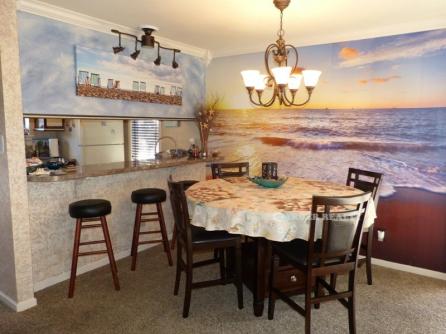 8 Marlin Court