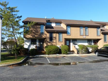 8 Marlin Court