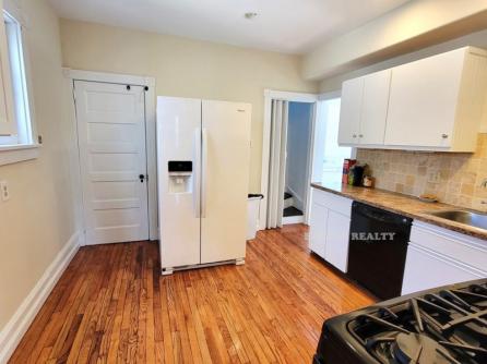 819 Central Ave