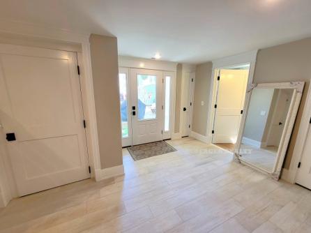 812 2nd Street