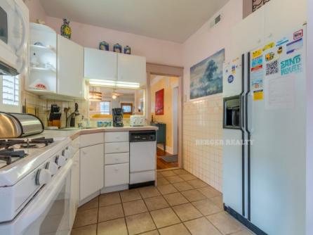 829 St. James