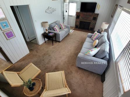 27 Simpson Rd