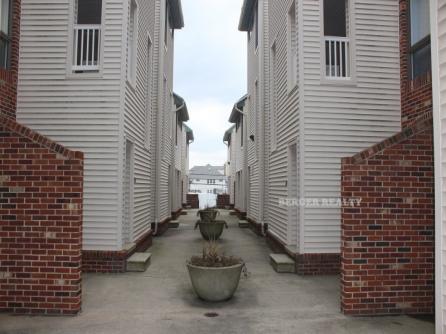 800 E. 9th Street