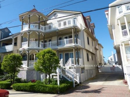 838 6th Street