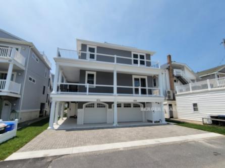 851 Brighton Place