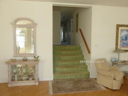 859 St. Charles Place