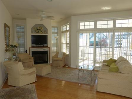 859 St. Charles Place