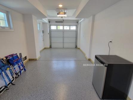 1333 West Ave