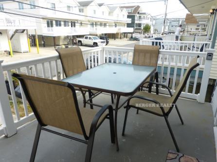 895 5th Street