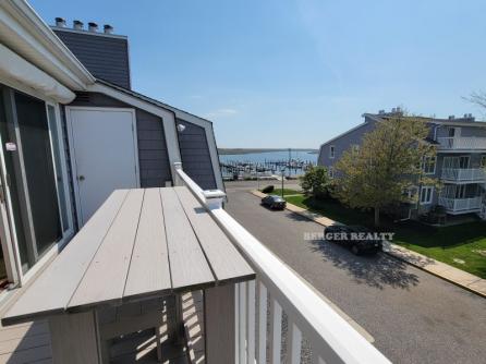 215 Limpet Dr.