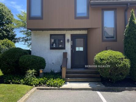 9 Marlin Ct