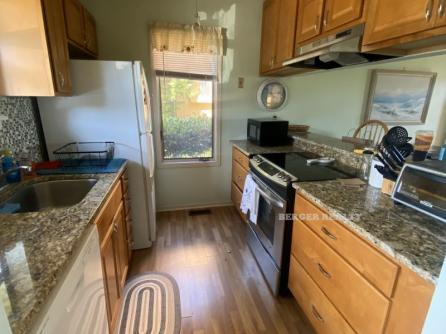 9 Marlin Ct