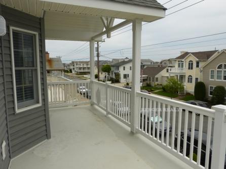 2138 Asbury Ave